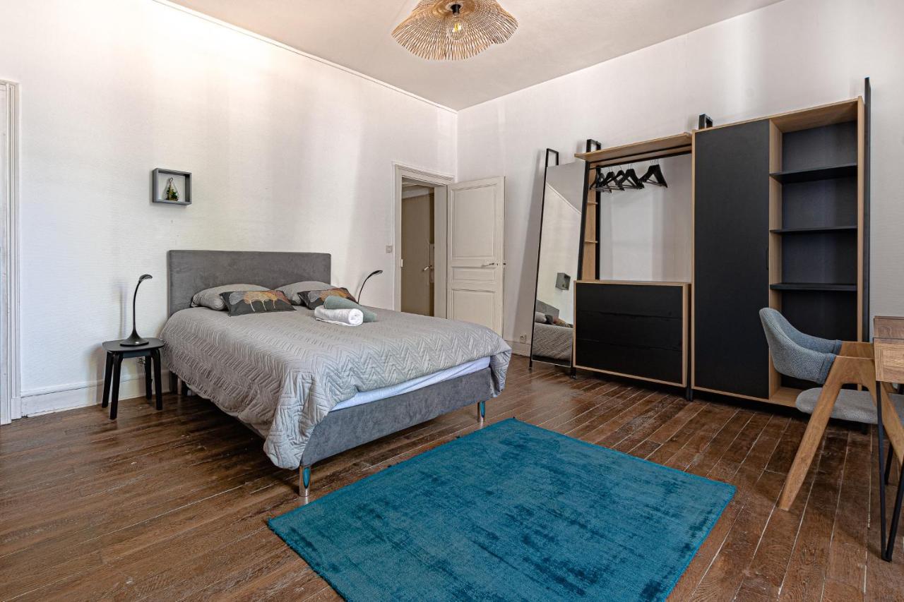Le Pied A Terre D'Ernest Apartment Limoges Phòng bức ảnh
